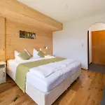 Hofweyer 3*